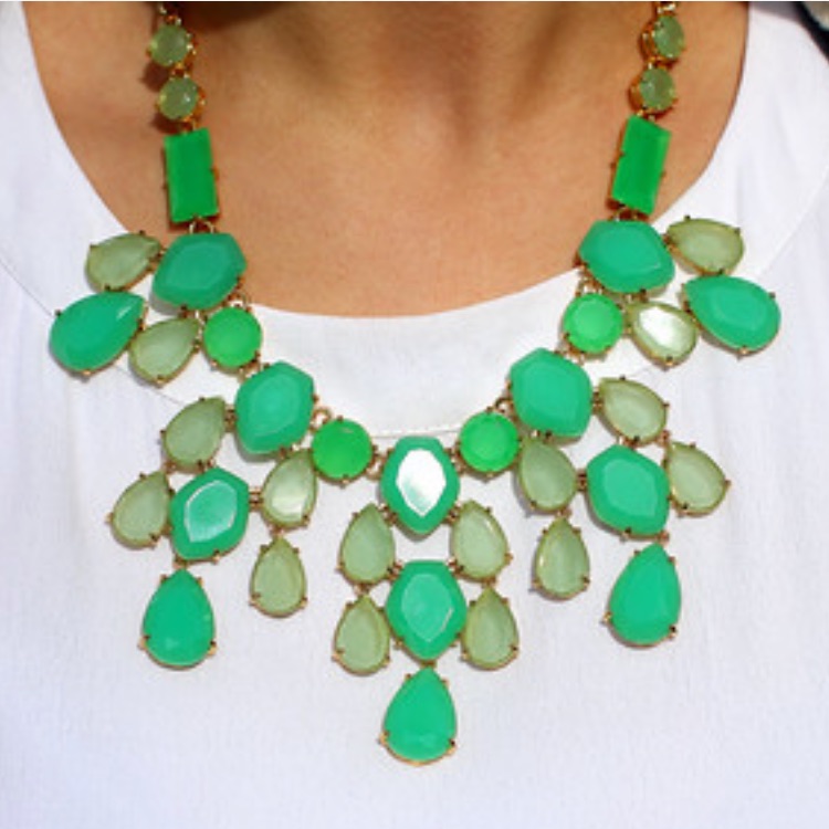 Stella  Dot Linden Necklace Green